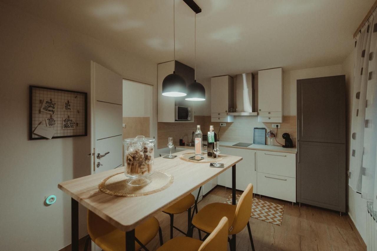 Apartmán Kucica Ðakovo Exteriér fotografie