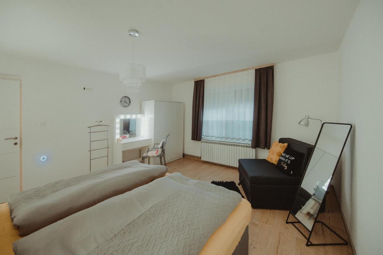 Apartmán Kucica Ðakovo Exteriér fotografie